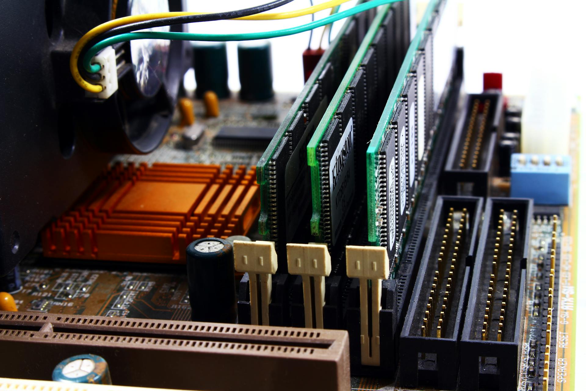 Best Desktop RAM Price In BD 2025 [Ultimate Buying Guide]