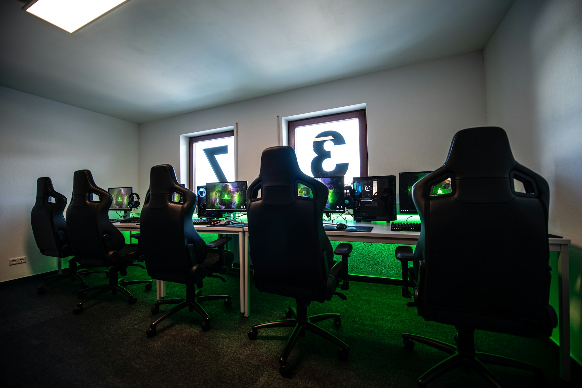 Best Gaming Chair Price in Bangladesh 2025 – Find Budget &amp; High-End Options