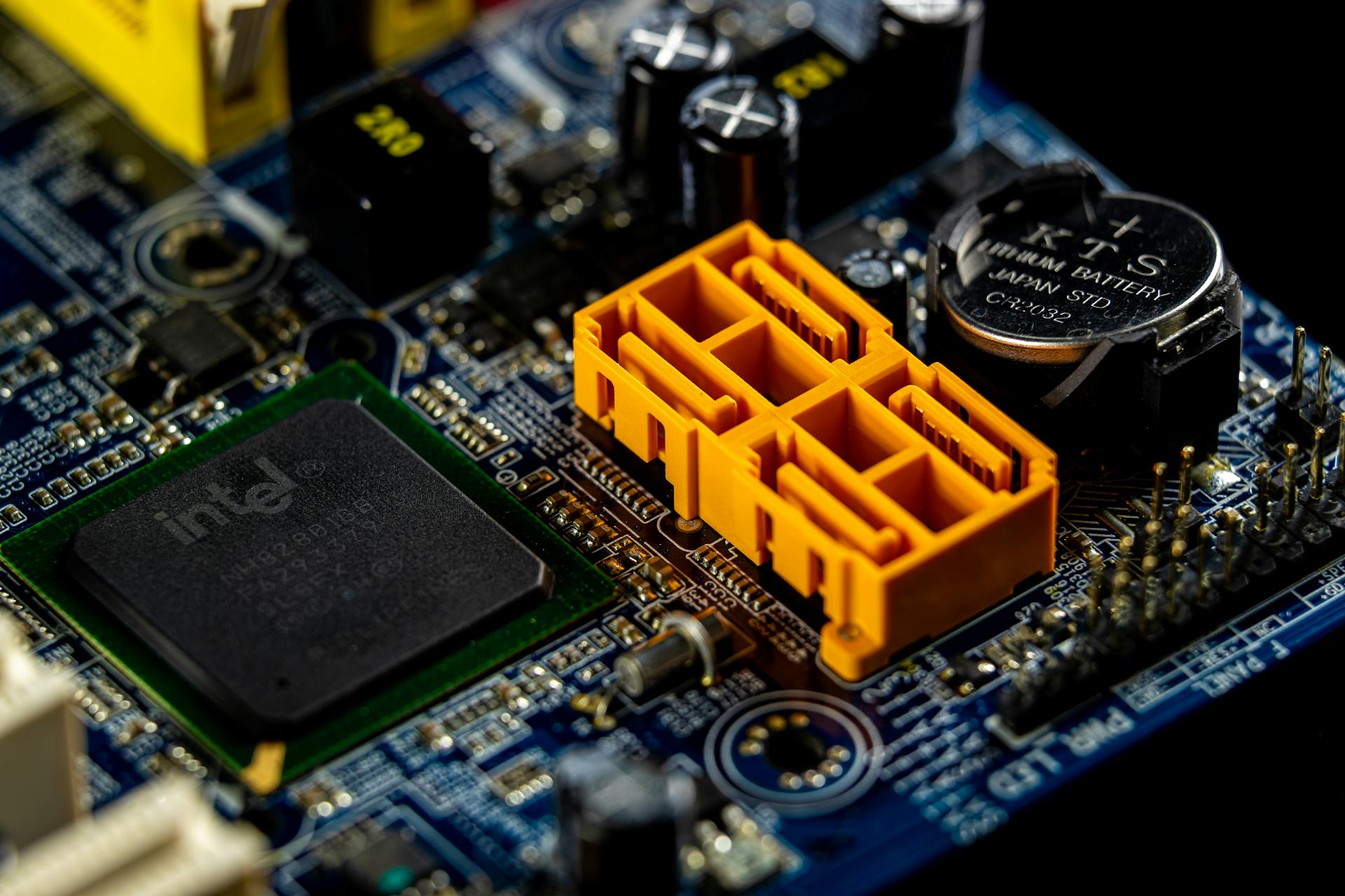 Top Intel Motherboard price in Bangladesh 2025