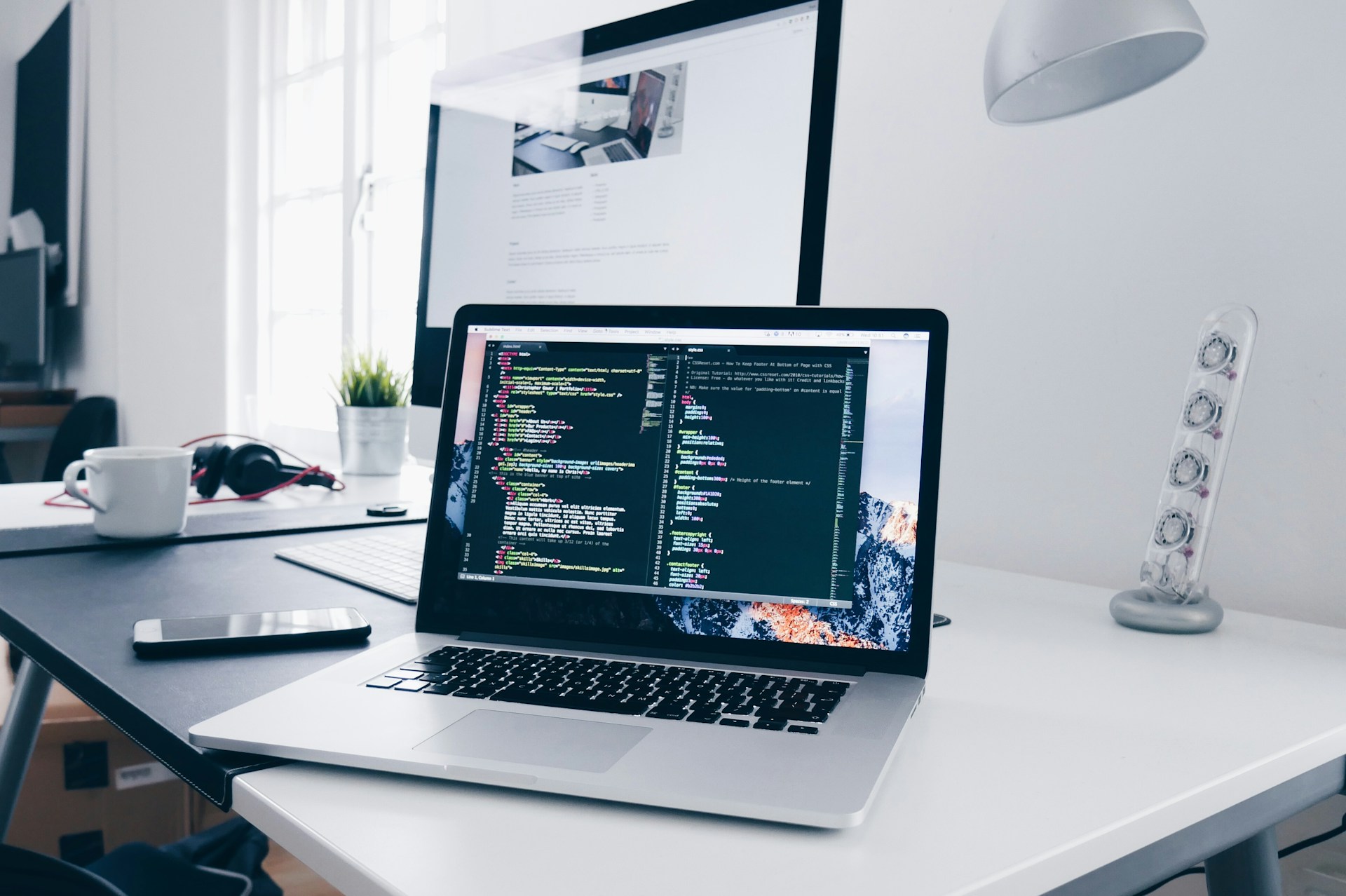 Top Laptops in Bangladesh for Every Budget – 2025 Buying Guide
